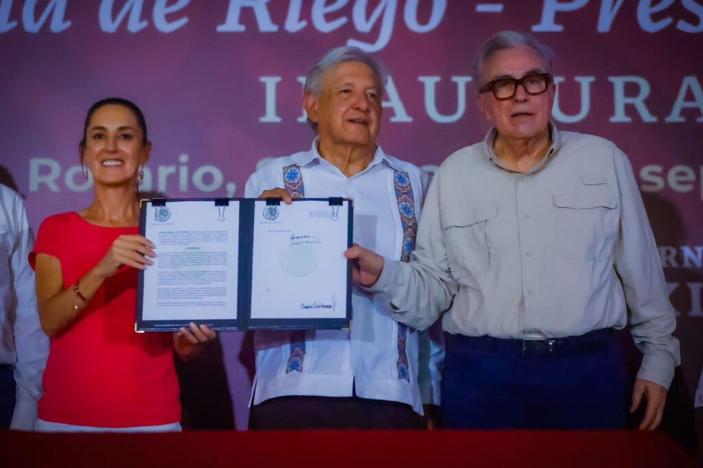 461504420_550110427403014_1139335032345003048_n-1024x682 Así se vivio la ultima visita Oficial de AMLO a Sinaloa.