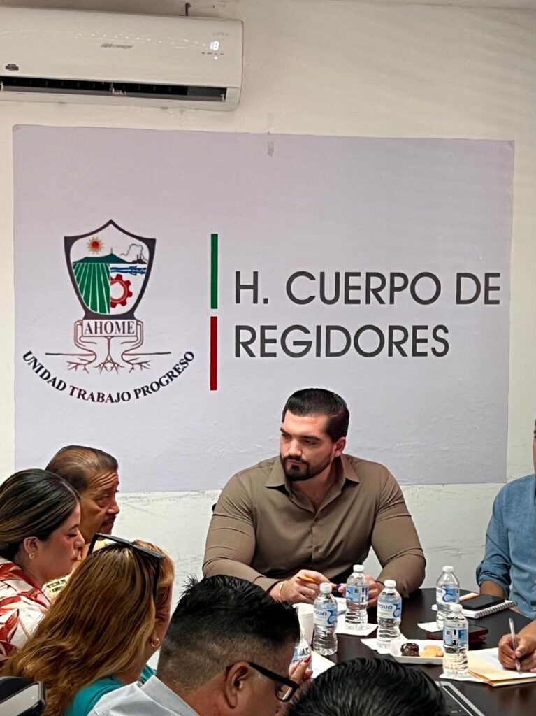 WhatsApp-Image-2025-09-19-at-1.01.47-PM-767x1024 Héctor Álvarez redobla esfuerzos: Ahome avanza en la protección animal.