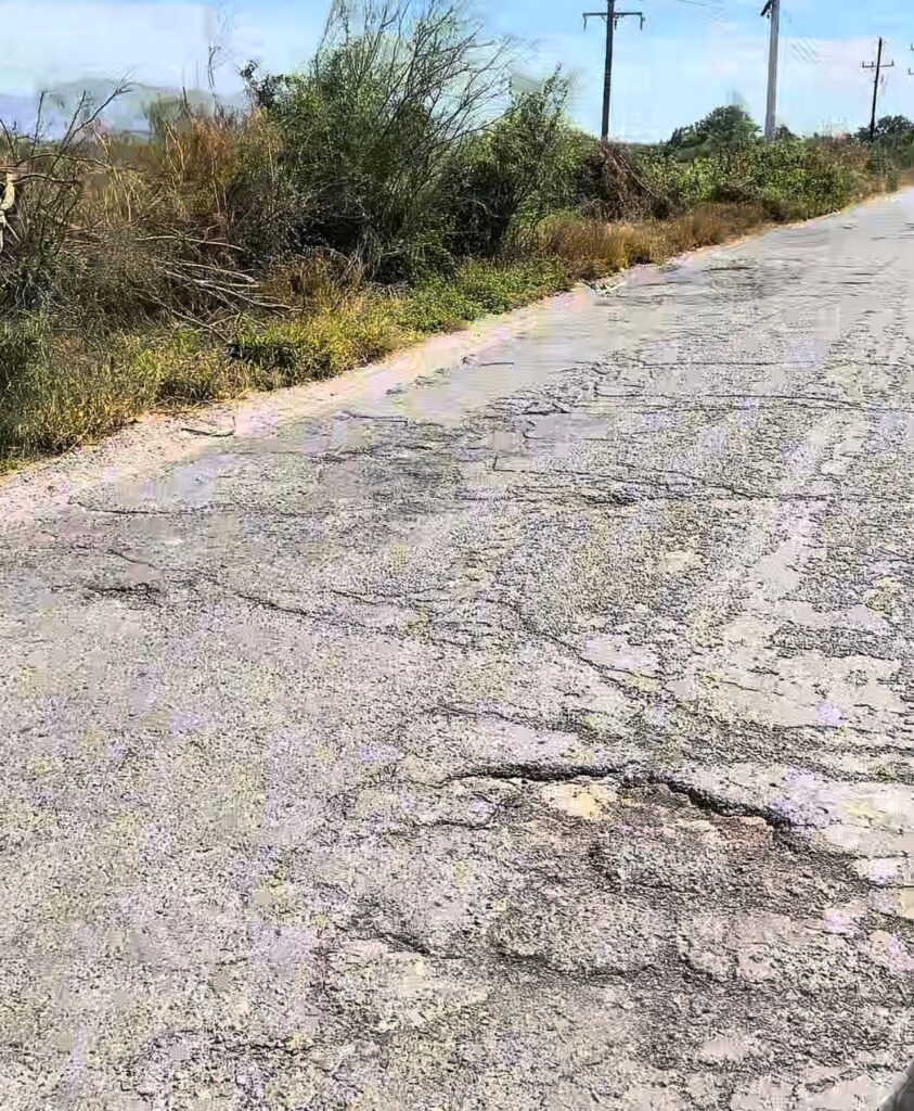WhatsApp-Image-2026-04-08-at-7.30.50-PM-843x1024 Urge rehabilitación de la carretera Ahome-Cohiubampo: Regidor Héctor Álvarez eleva petición al Congreso 🏛️